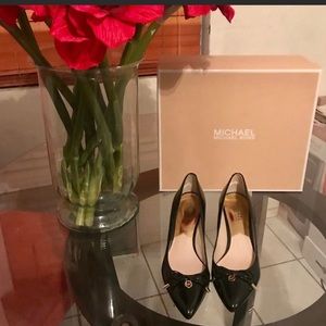 Michael Kors Black Pump